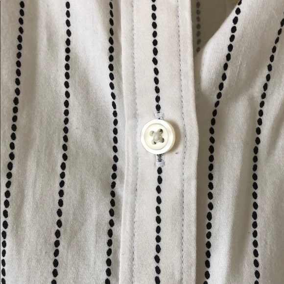 Banana republic pin stripe button down - Picture 4 of 6